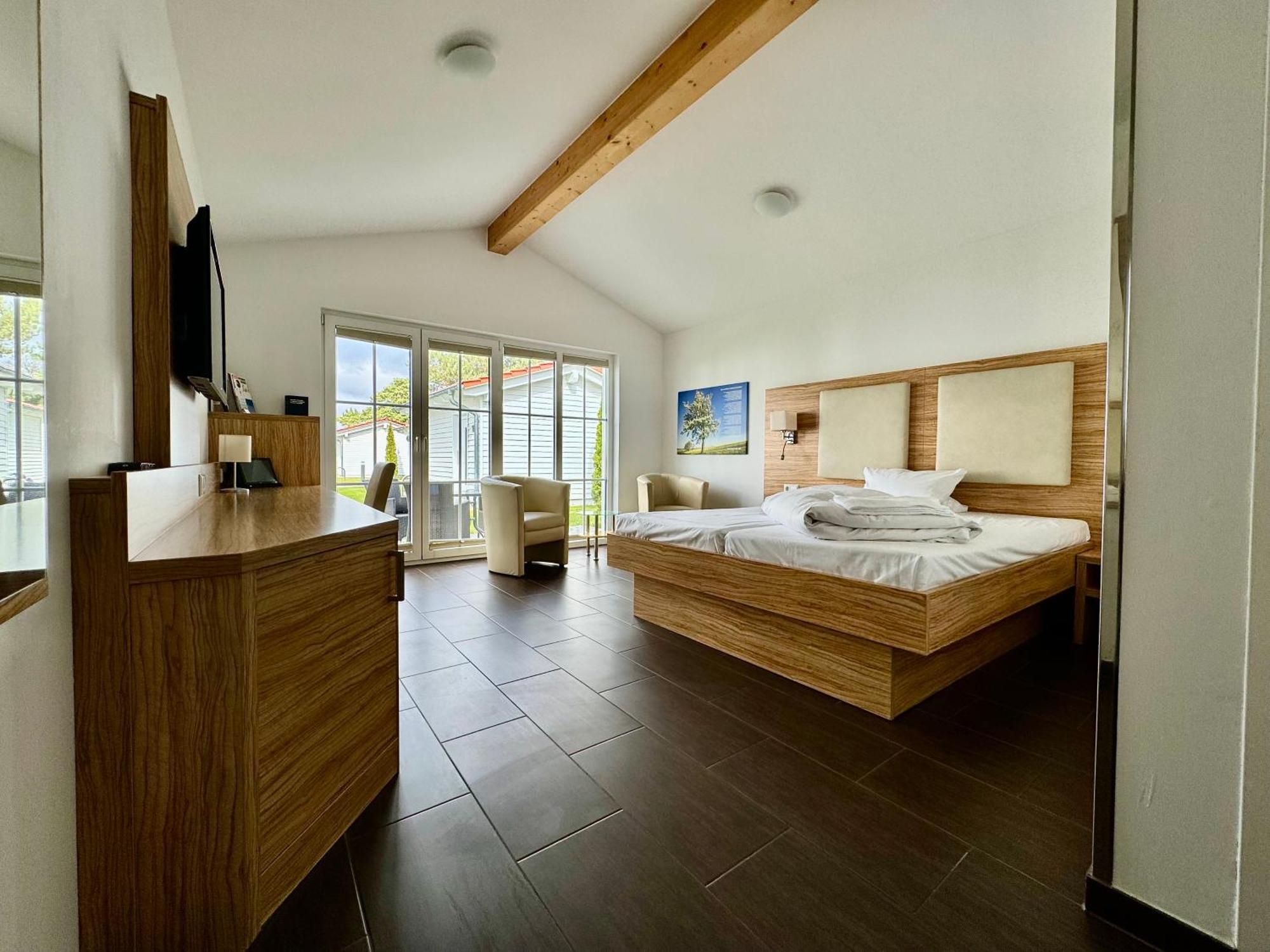 Havellandhalle Resort - Hotel, Sport Und Wellness Seeburg  Exteriör bild